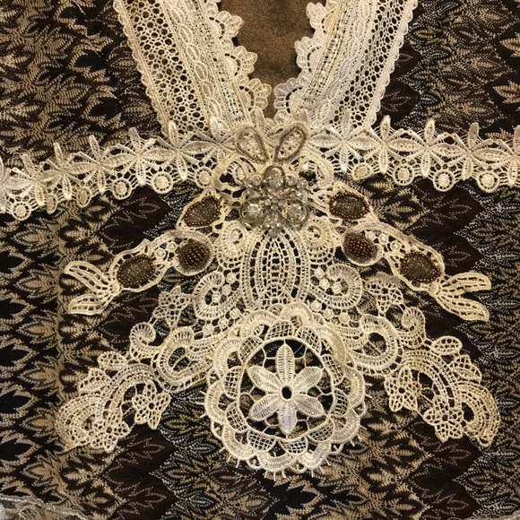 Passion Concept Pullover Blouse Size L - Picture 5 of 8